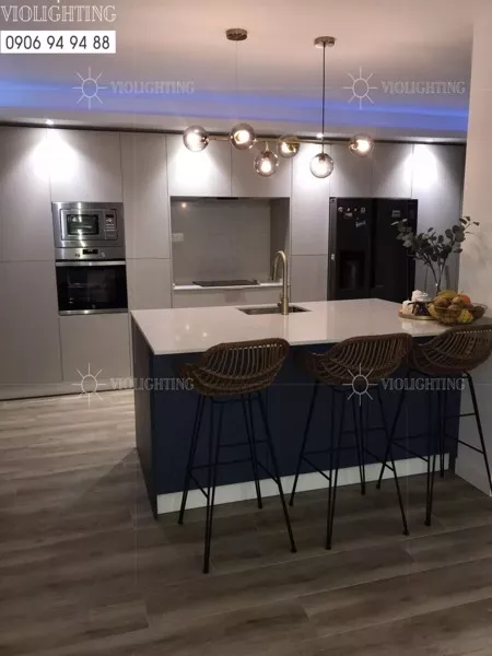 Đèn Thả Decor - Khung Ngang, Kim Loại Phối Thủy Tinh Cầu Xám Khói 5 Bóng Tdc-1812