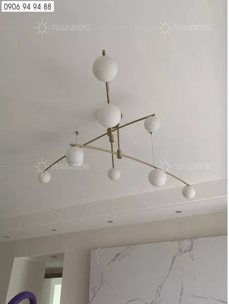 Đèn Chùm Hiện Đại Phòng Khách-Bàn Ăn - Thân Kim Loại Si Vàng Đồng, Chao Thủy Tinh Đục Cao Cấp Tdc-233