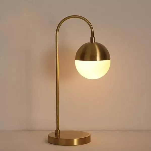 Đèn Bàn Chao Thủy Tinh Đục Nghệ Thuật Db-338 - Hình Ảnh 2