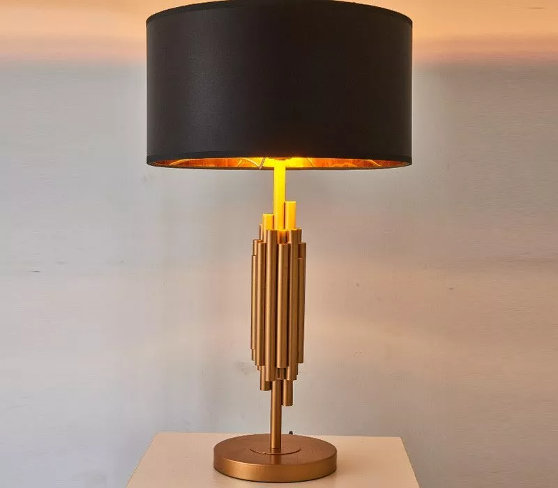 Đèn Bàn Chụp Vải Đen, Thân Kim Loại Thiết Kế Nghệ Thuật Db-392 - Hình Ảnh 2
