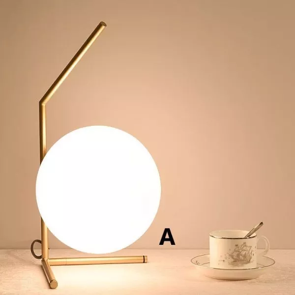 Đèn Bàn Moonlight Chao Thủy Tinh Trắng, Thân Kim Loại Si Vàng-Đồng Db-333