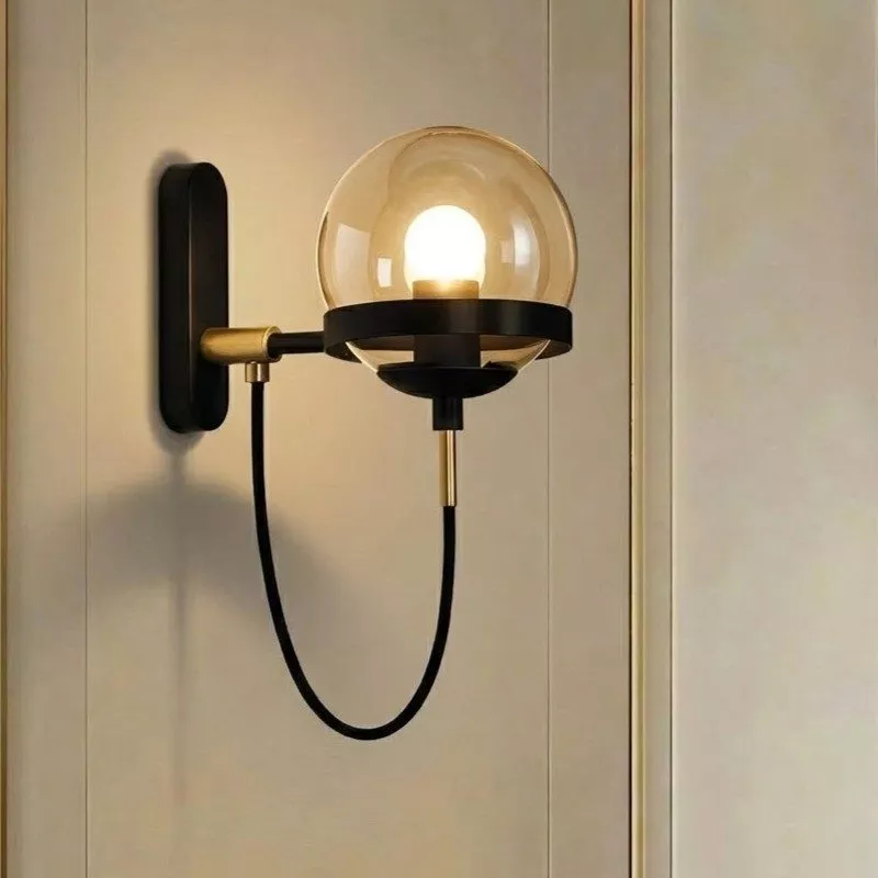 Đèn gắn tường decor, khung kim loại phối chao thủy tinh trong VDC-537