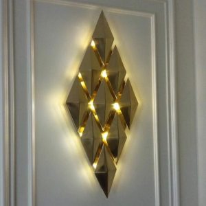 Đèn gắn tường Decor, kim loại si vàng đồng, thiết kế nghệ thuật VDC-609