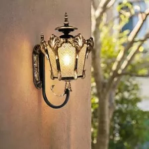 Đèn gắn tường ngoài trời cao cấp, thiết kế cổ điển VNT-588