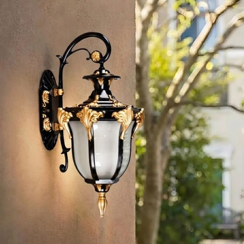 Đèn gắn tường ngoài trời, thiết kế cổ điển VNT-555