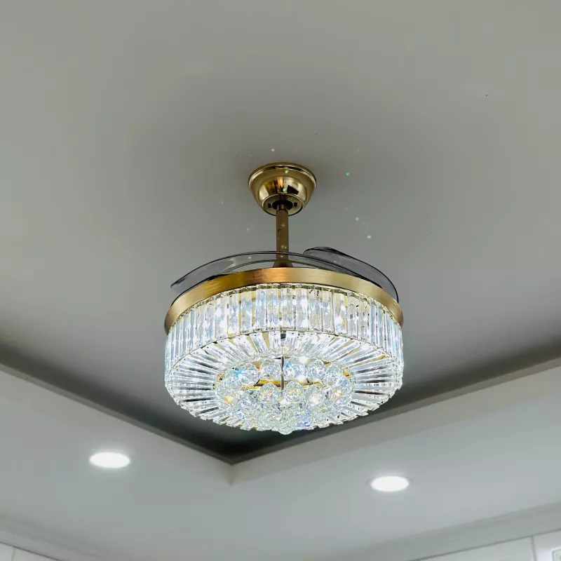 Quạt trần đèn, cánh xếp, phối khung pha lê cao cấp QT-121 - Hình ảnh 4