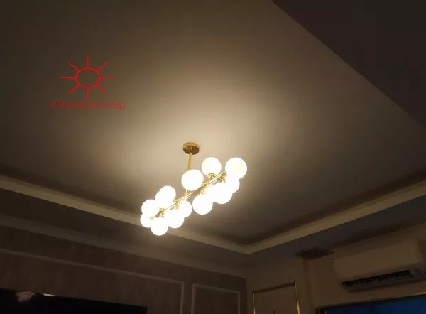 Đèn Gắn Trần Kiểu Ngang, Thân Si Vàng Đồng, Chao Thủy Tinh Đục 16 Bóng Dc-154V