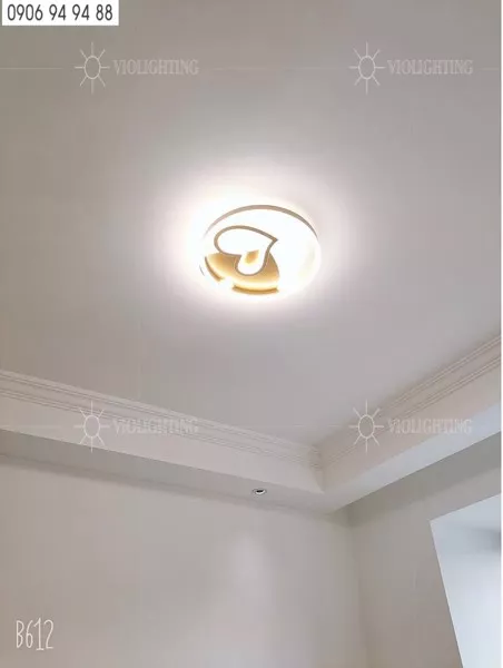 Đèn Ốp Trần Hiện Đại, Thiết Kế Hình Trái Tim Ot-030