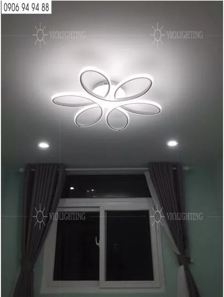 Đèn Ốp Trần Hiện Đại, Thiết Kế Hình Bông Hoa Ot-058
