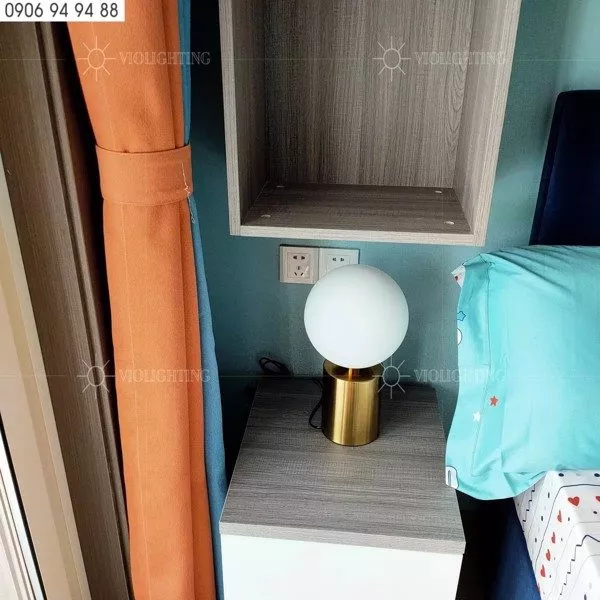 Đèn Bàn Moonlight Nghệ Thuật Db-682