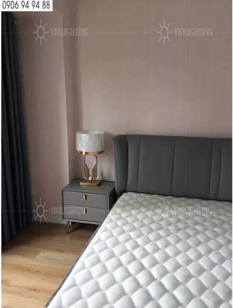 Đèn Bàn Chụp Vải, Khung Kim Loại Thiết Kế Nghệ Thuật Db-639