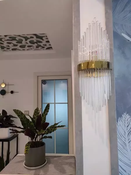 Đèn Gắn Tường Decor, Thiết Kế Khung Kim Loại Phối Thủy Tinh Cao Cấp Vdc-526