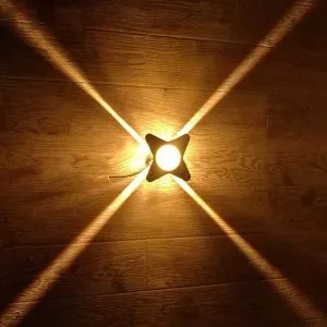 Đèn tường Led hiện đại ngoài trời, hắt 4 hướng VNT-368